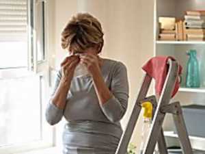 Macular Degeneration: Symptoms, Causes, Diagnosis, Treatment (Search Here)