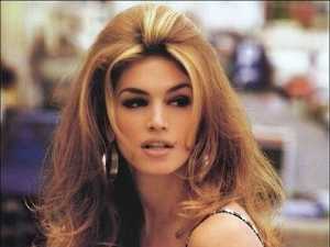 25 Outdated Fashion Trends Old Women Still Wear