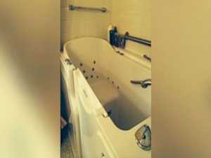 What a Walk-in Tub Should Cost if You're over 65