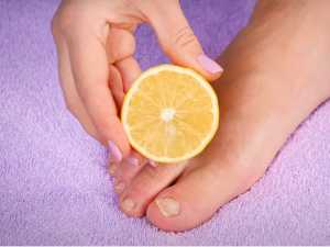 Squeeze This, Wait 3 Minutes & Watch Your Toenail Fungus Disappear