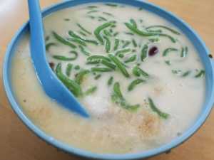 1 Spoon of This Before Bed Will Fix Your Leaky Gut (And Parasites)