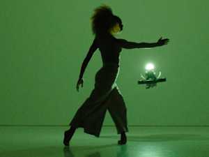 Green Screen Photos That Unmask Hollywood