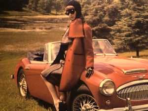 20 of the Coolest Defunct Auto Manufacturers, Ranked