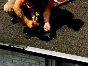 2025 Senior Discounts: Here's What Gutter Guards Should Cost