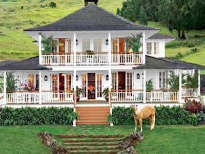 Oprah Finally Gives Fans a Look Inside Her $90 Million Mansion