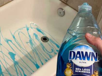 Always Squirt Dish Soap in Your Bath at Night, Here's Why