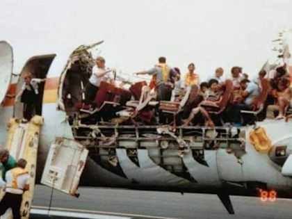 The Amazing Video of a Plane That Lost Its Roof at 24000 Feet