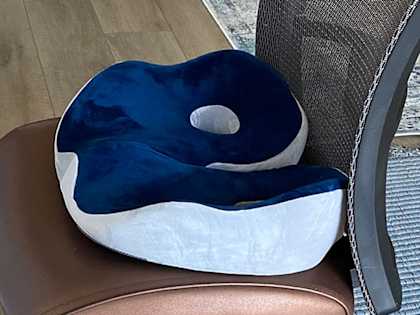 A 70-year-old Engineer Designed This Seat Cushion That is Popular All Around