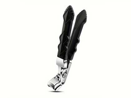 Only Needs a Super-light Touch to Instantly Cut Even the Toughest Toenail