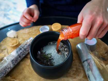 A "Japanese Secret" Slashes The Pounds Without Long Hours in The Gym [Watch Now]