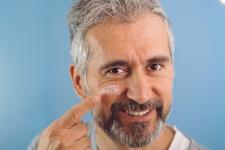 MD: If You Have Dark Spots, Do This Immediately (It's Genius!)