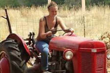40 Hilarious Tractor Fails Caught at the Perfect Moment