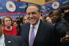 Huckabee to Newsmax: Tell Directv 'You Just Don't Matter to Us That Much Anymore