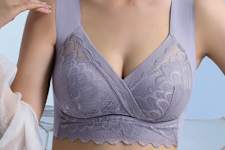 Popular Bra for Elderly Ladies: See Why It's a Must-have in Dallas, Texas!
