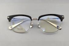 The New Reading Glasses Is Taking The Nation By Storm